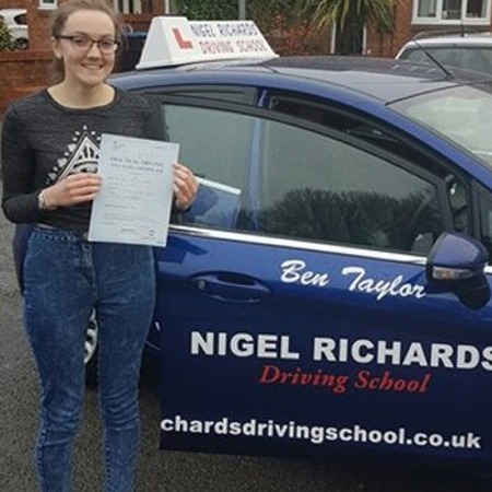Driving Lessons Oswestry are best taken with Nigel Richards Driving School